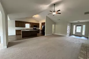 624 River Mist Cir, Jefferson, GA 30549 - Photo 4