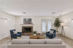 878 Lake Hollow Blvd SW, Marietta, GA 30064 - Photo 10