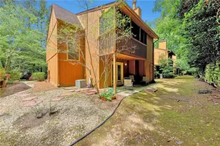 878 Lake Hollow Blvd SW, Marietta, GA 30064 - Photo 22