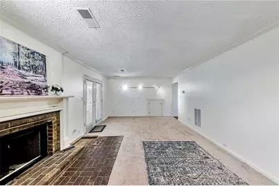 878 Lake Hollow Boulevard SW, Marietta, GA 30064 - Photo 12