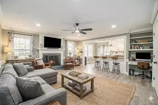 855 John Ct, Lawrenceville, GA 30046 - Photo 4