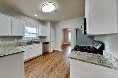 6430 Queensdale Drive, Douglasville, GA 30135 - Photo 4