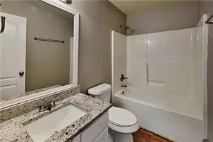 6430 Queensdale Dr, Douglasville, GA 30135 - Photo 16