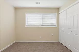 310 Flagstone Dr SW, Atlanta, GA 30331 - Photo 20