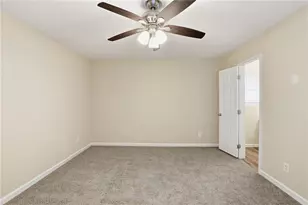 310 Flagstone Dr SW, Atlanta, GA 30331 - Photo 12