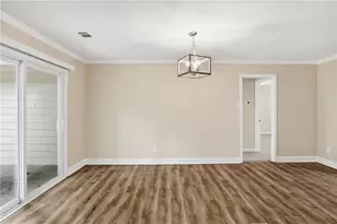 310 Flagstone Dr SW, Atlanta, GA 30331 - Photo 2