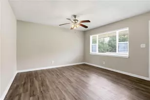 2361 Collier Dr, Decatur, GA 30032 - Photo 10