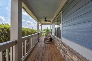 1010 Gold Finch Dr, Jefferson, GA 30549 - Photo 8