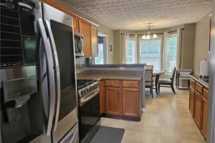 105 Queensland Ln, Covington, GA 30016 - Photo 10