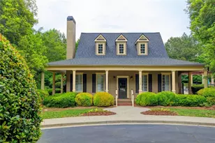 2555 Bent Creek Dr, Cumming, GA 30041 - Photo 100