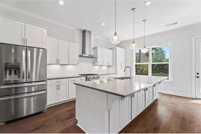 775 Hadley Lane NE, Marietta, GA 30068 - Photo 2