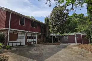 556 Greenview Ave SE, Conyers, GA 30094 - Photo 2