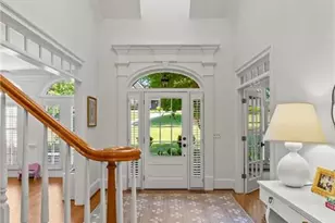 711 Hallbrook Ct, Alpharetta, GA 30004 - Photo 8