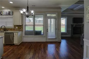 219 Traditions Dr, Loganville, GA 30052 - Photo 14