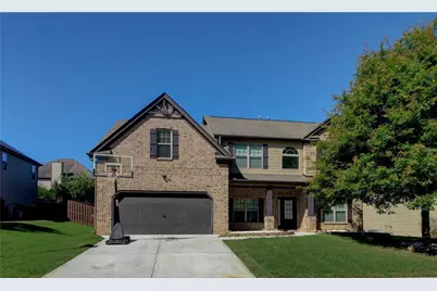 219 Traditions Drive, Loganville, GA 30052 - Photo 2