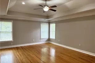 889 Lenox Ct NE, Atlanta, GA 30324 - Photo 4