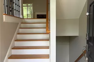889 Lenox Ct NE, Atlanta, GA 30324 - Photo 2