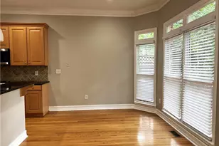 889 Lenox Ct NE, Atlanta, GA 30324 - Photo 16