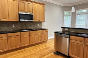 889 Lenox Ct NE, Atlanta, GA 30324 - Photo 14