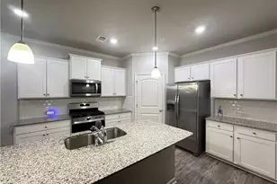 813 Upper Dove Ct, Woodstock, GA 30188 - Photo 6