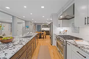 3881 Allsborough Dr, Tucker, GA 30084 - Photo 12