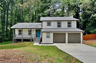 798 Brownlee Ln, Lawrenceville, GA 30044 - Photo 1