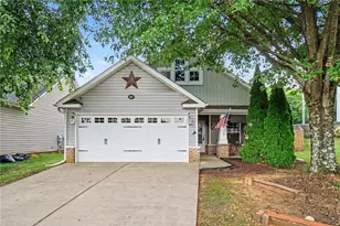 71 Oakbrook Dr SW, Cartersville, GA 30120 - Photo 1