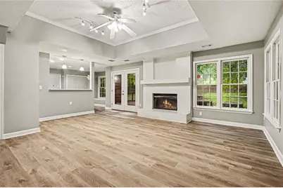 1103 To Lane Drive, Stone Mountain, GA 30083 - Photo 10