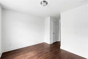 1881 Plainsboro Dr, Lithonia, GA 30058 - Photo 12