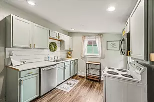406 Douglas St, Cartersville, GA 30120 - Photo 8