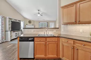 202 Hunters Ridge, Canton, GA 30114 - Photo 10