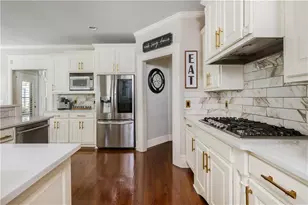 2621 Trailing Ivy Way, Buford, GA 30519 - Photo 34