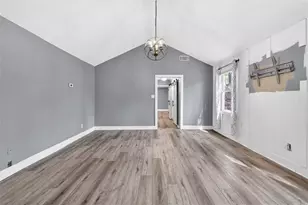 627 Rock Springs Rd, Lawrenceville, GA 30043 - Photo 18