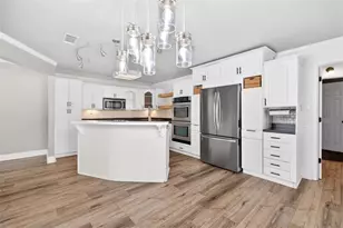 627 Rock Springs Rd, Lawrenceville, GA 30043 - Photo 14