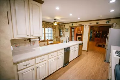 6960 Northgreen Drive, Atlanta, GA 30328 - Photo 26