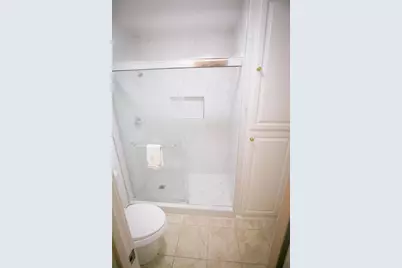 6960 Northgreen Drive, Atlanta, GA 30328 - Photo 14