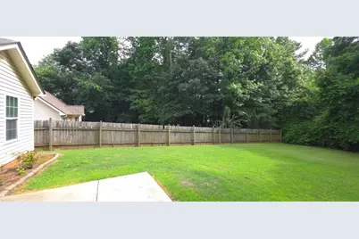 439 Red Bud, Jefferson, GA 30549 - Photo 16