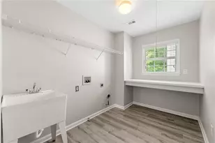 28 Crystal Way, Suwanee, GA 30024 - Photo 16