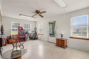 422 Bartson St, Lavonia, GA 30553 - Photo 22