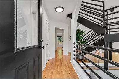 489 Trabert Avenue NW, Atlanta, GA 30309 - Photo 2