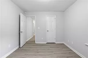 820 Magna Carta Dr NW, Atlanta, GA 30318 - Photo 22