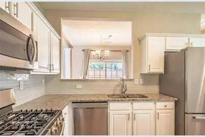 558 Lullingstone Drive, Marietta, GA 30067 - Photo 4