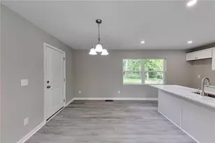 1660 Mallard Cir, Conley, GA 30288 - Photo 10