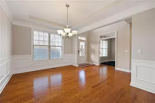 440 Cranbrooke Cir, Suwanee, GA 30024 - Photo 2