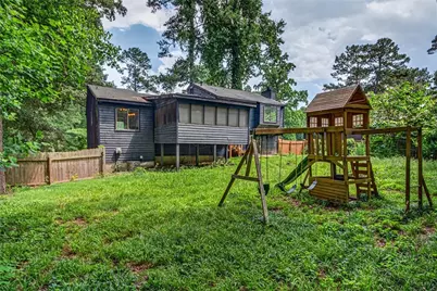 5169 Rockbridge Drive, Stone Mountain, GA 30087 - Photo 46