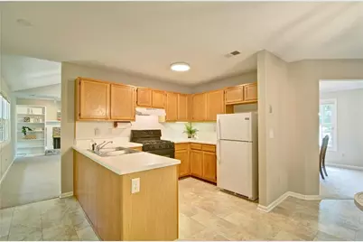 2650 Nicholas Court SE, Marietta, GA 30062 - Photo 4