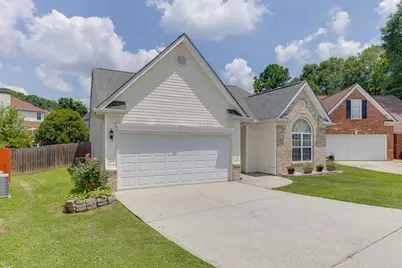 2464 Laurelfield Drive, Grayson, GA 30017 - Photo 2
