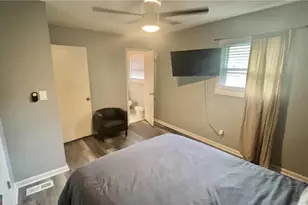 4380 Janice Dr, Atlanta, GA 30337 - Photo 12