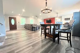 4380 Janice Dr, Atlanta, GA 30337 - Photo 2