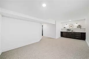 1930 Six Branches Dr, Roswell, GA 30076 - Photo 38